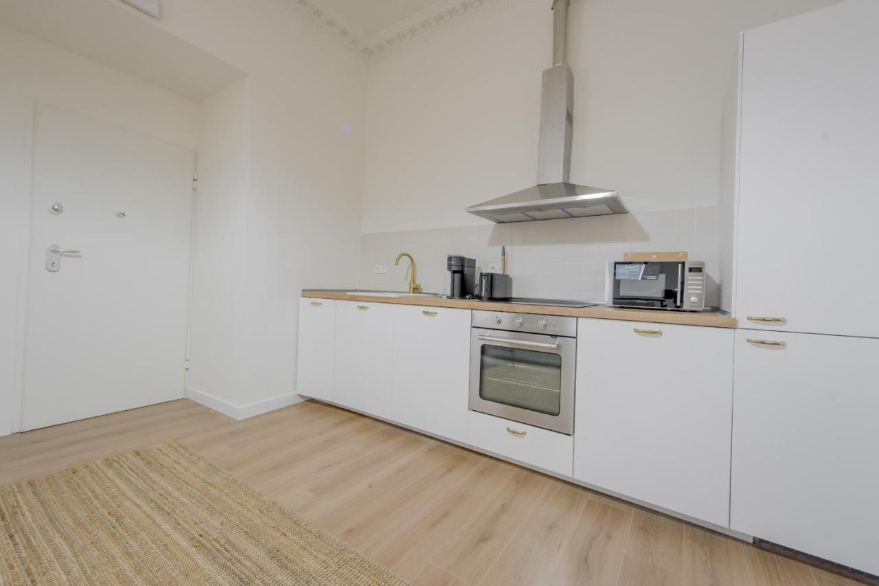 마드리드 Modern Apt & Cool Interior Design En El Retiro 아파트 외부 사진