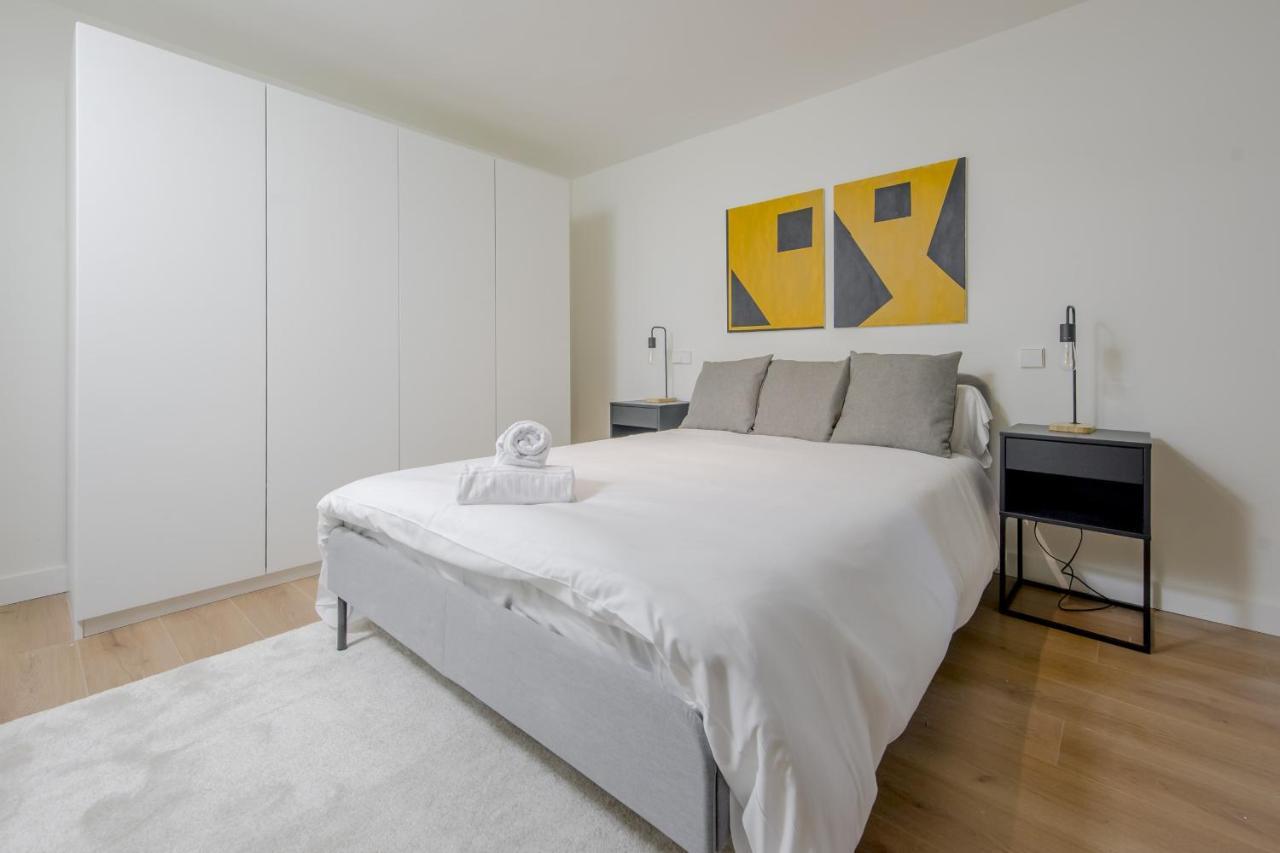 마드리드 Modern Apt & Cool Interior Design En El Retiro 아파트 외부 사진
