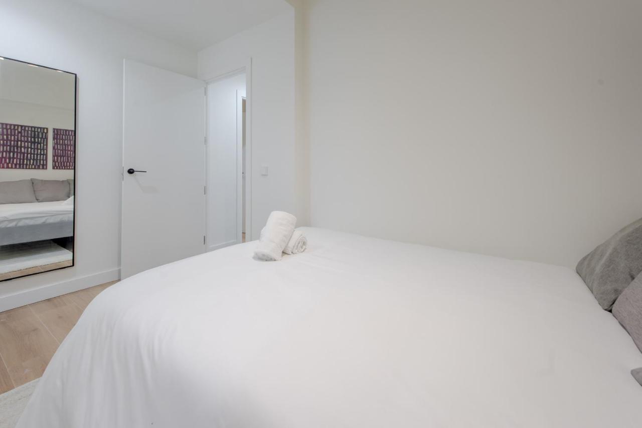 마드리드 Modern Apt & Cool Interior Design En El Retiro 아파트 외부 사진